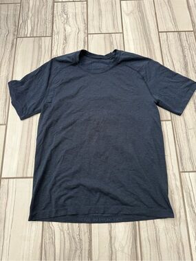 Lululemon shirt. EUC
